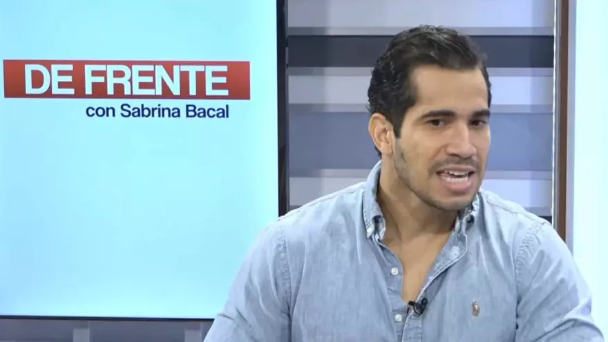De Frente | Bloque 1 | La comedia y las protestas contra el contrato minero