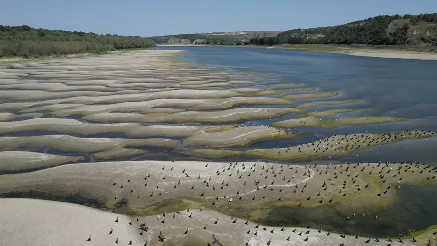 El calor récord de los océanos amenaza la economía del planeta entero.