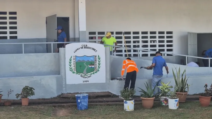 Avanza el mantenimiento de escuelas en Panamá Oeste