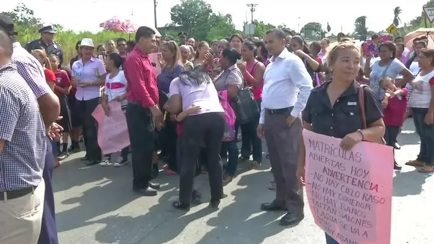 Escuela Grecia, en paro