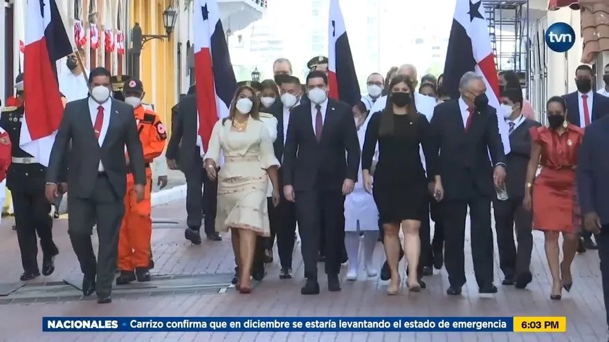 Pocas autoridades asisten al acto del 3 de noviembre en la presidencia