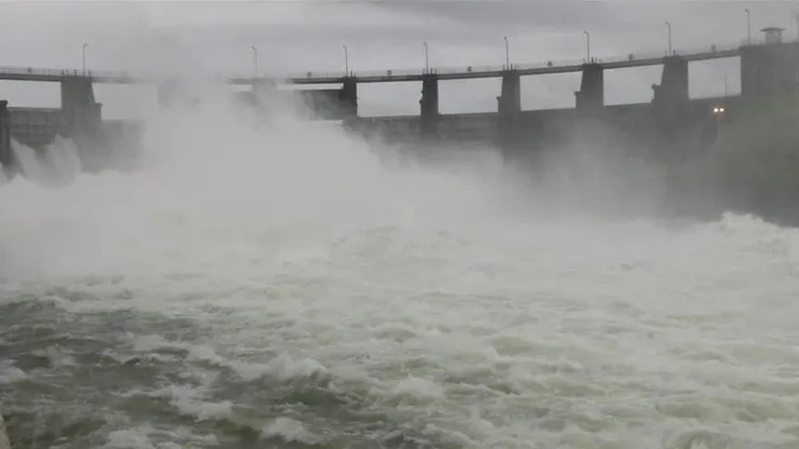 Continúan vertidos preventivos en Gatún