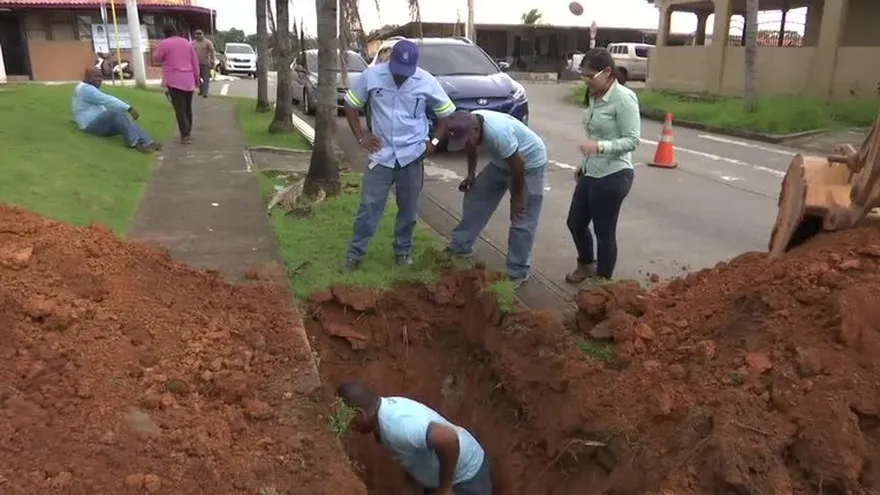 Continúa la escasez de agua en San Antonio