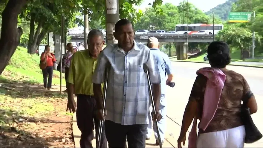 Pacientes de la CSS afectados por cierre de la Transístmica