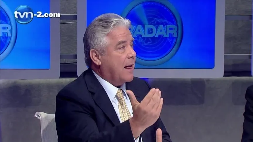 Bloque 5: Análisis sobre anuncio de aplazar la Constituyente