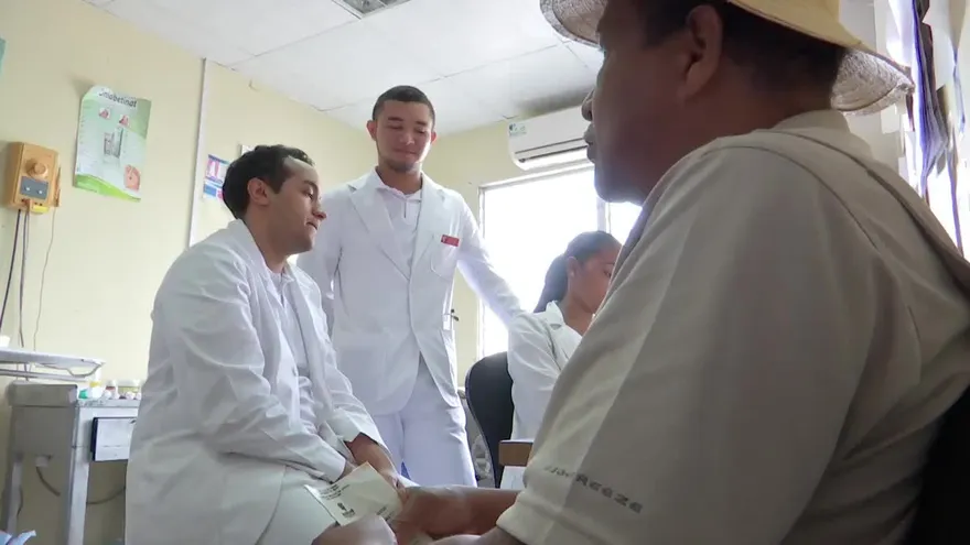 Consumo excesivo de grasa aumenta los casos de hipertensión