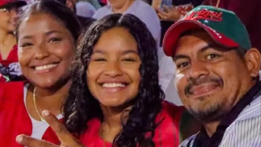 Fanaticada de Chiriquí en el campeonato nacional de béisbol juvenil