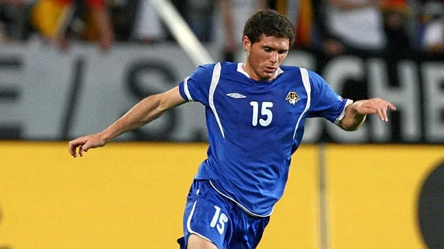 El periodista azerí Rasim Aliyev, falleció por criticar al jugador Javid Huseynov