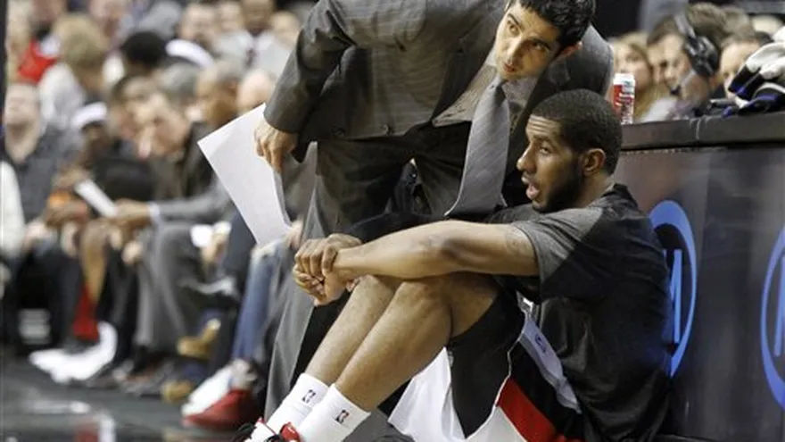 Canales se instala en su nueva labor con los Blazers