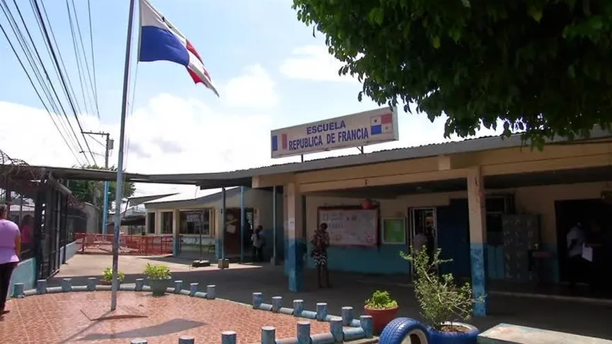 Estudiantes de escuela en San Miguelito recibirán clases por módulos