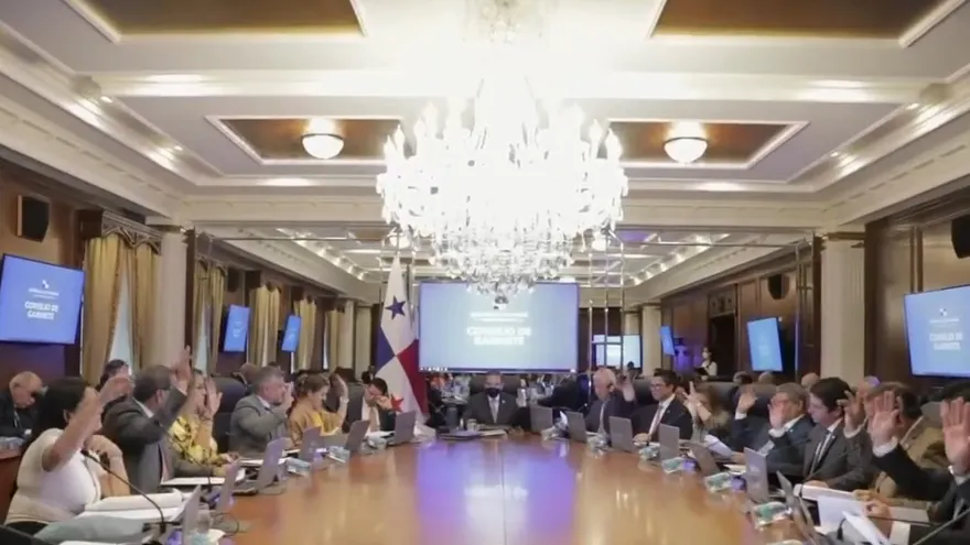 Extienden subsidio al precio del combustible hasta el 15 de julio