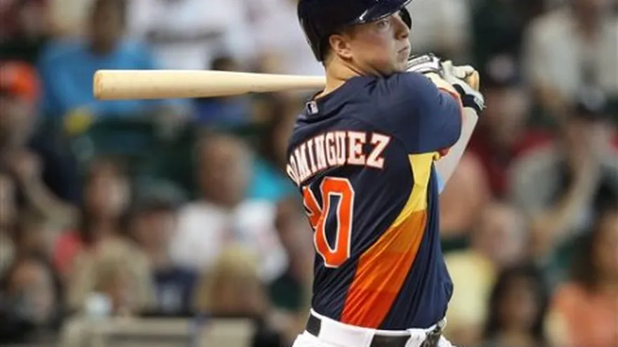 Astros "alineados" superan a los Medias Blancas