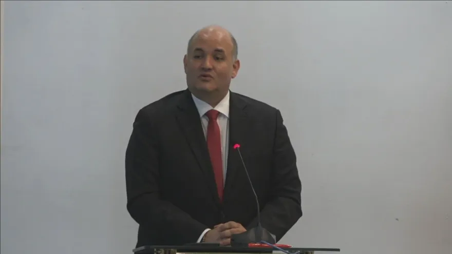 Alfredo Juncá, magistrado del Tribunal Electoral, quien busca la reelección.
