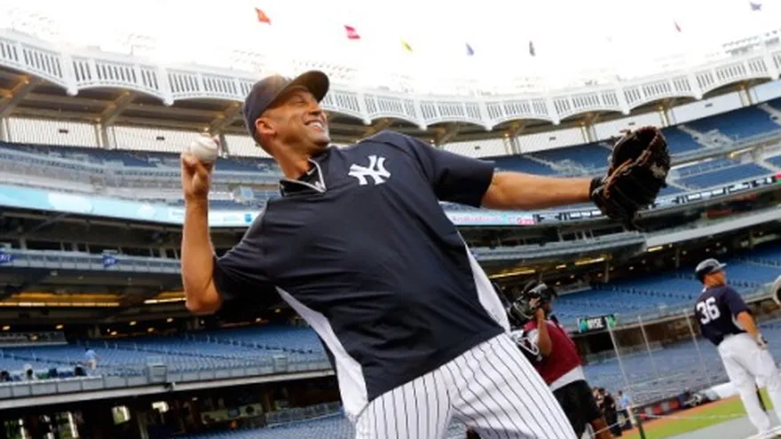 Derek Jeter es autorizado para entrenar
