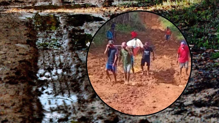 La mujer tuvo que ser llevada en una hamaca en un largo trayecto de varias horas