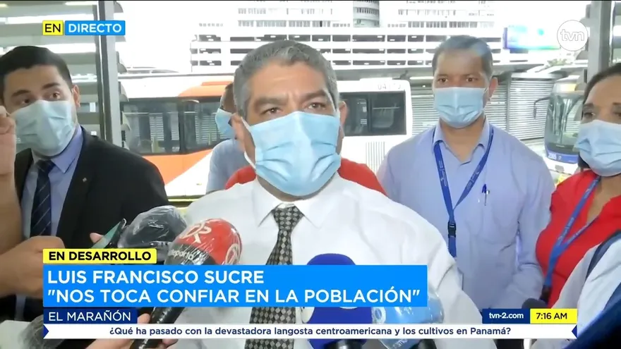 Ministro de Salud realiza recorrido en zona paga de 5 de Mayo