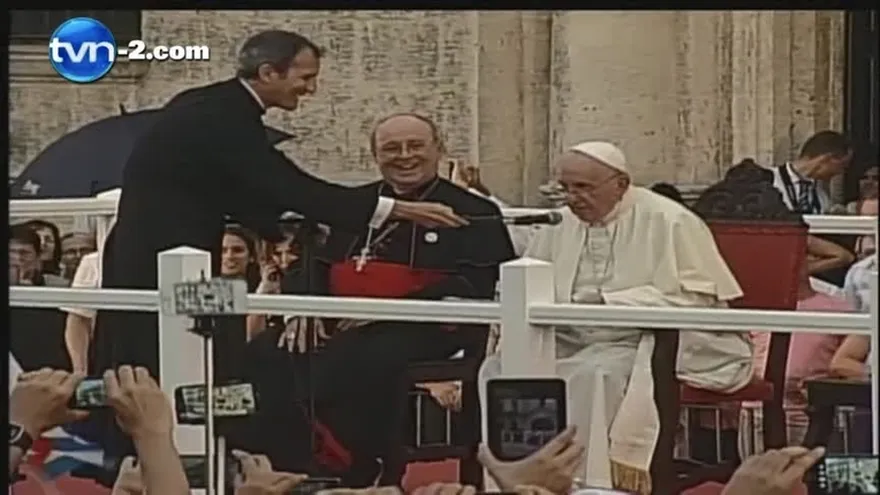 Papa Francisco habla de esperanza a los jóvenes cubanos