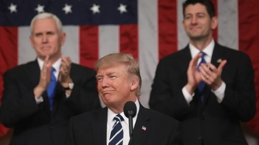 Donadl Trump durante su discurso ante el Congreso.