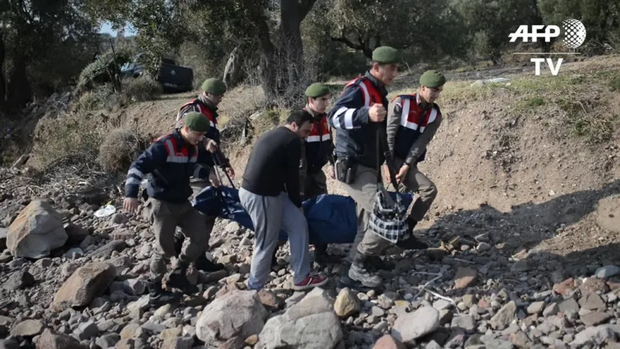 Al menos 37 migrantes ahogados en naufragio frente a Turquía