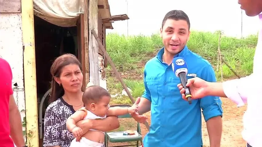 Familia sorprendida por "Sueño de Navidad"