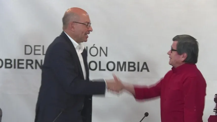 Colombia y ELN iniciarán negociaciones de paz el 27 de octubre