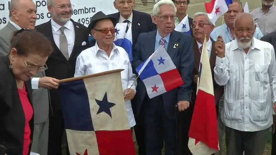 Rinden homenaje a 10 patriotas de la 'Operación Soberanía'