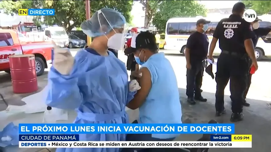 Aprueban iniciar la vacunación de los docentes