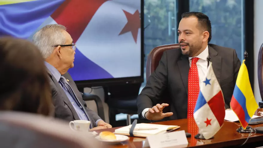 El 21 de mayo de 2025, se celebró en Bogotá una nueva sesión de la Junta Directiva del proyecto de Interconexión Eléctrica Colombia–Panamá.