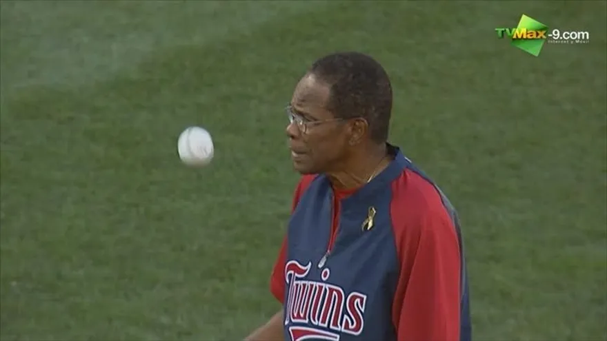 Rod Carew inaugura el juego de las estrellas 2014