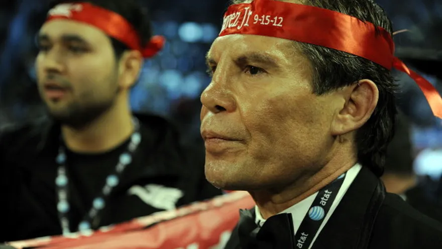 Chávez padre no irá a ver más peleas de su hijo Omar