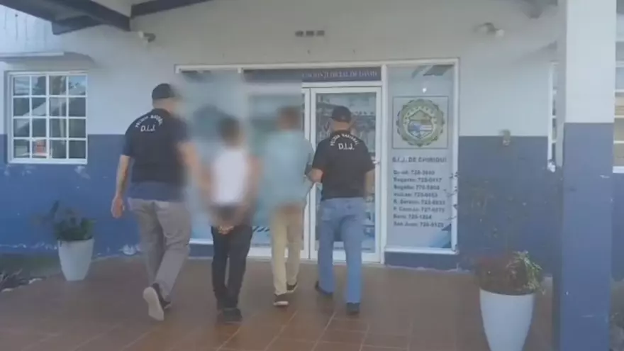 Detienen a dos personas vinculadas a un homicidio registrado en Techos de Esperanza en Chiriquí.