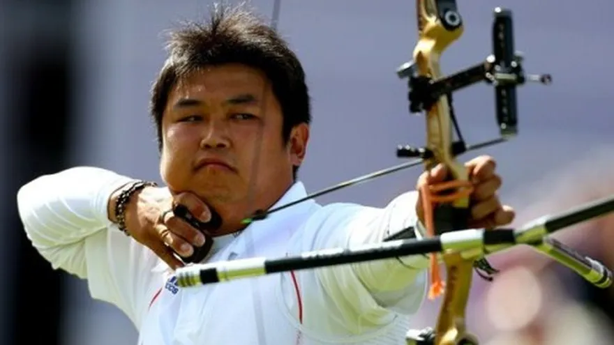 Oh pone a Asia en la cima del arco individual