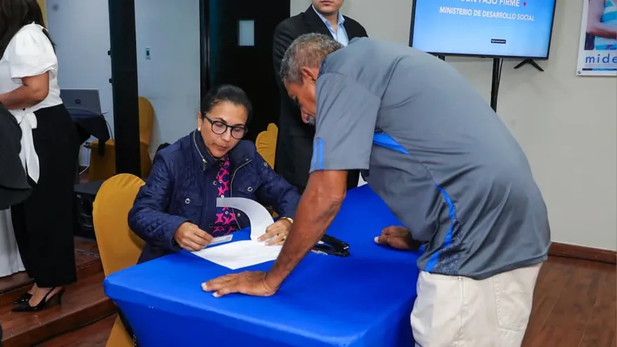 Excolaboradores esperaron por más de 11 años el cumplimiento de estos compromisos.