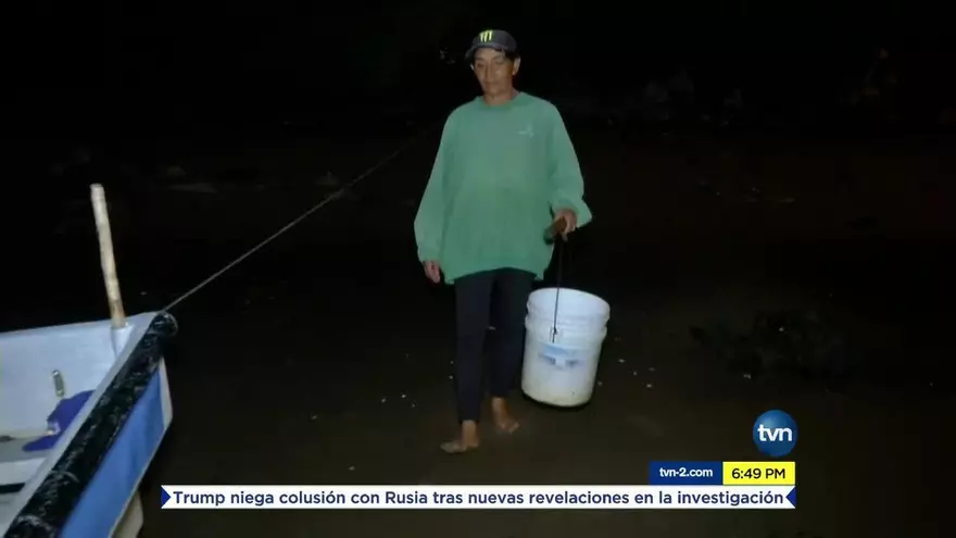 Hildarosa, la mujer que se dedica a la pesca artesanal para mantener a sus hijos