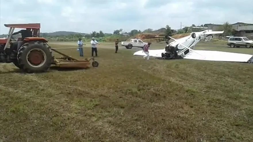 Accidente de avioneta en Calzada Larga