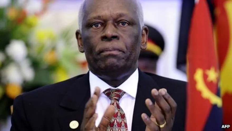 En la imagen, el expresidente angoleño, José Eduardo dos Santos.