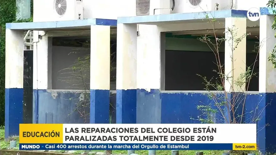 Profesores del IPT de Juan Díaz en paro