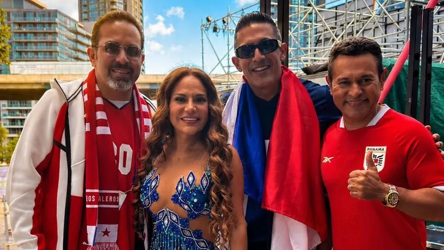 Gaitanes junto a Samy y Sandra Sandoval en Toronto