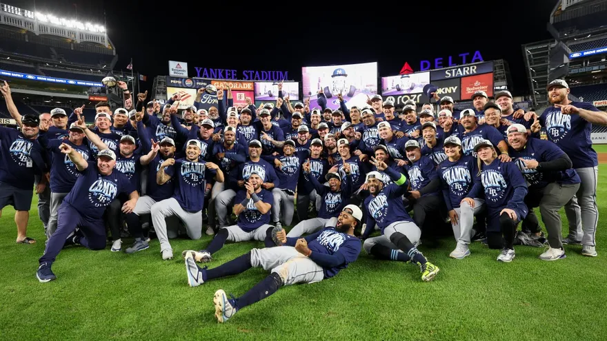 Los Rays celebran la conquista de la División Este de la Liga Americana