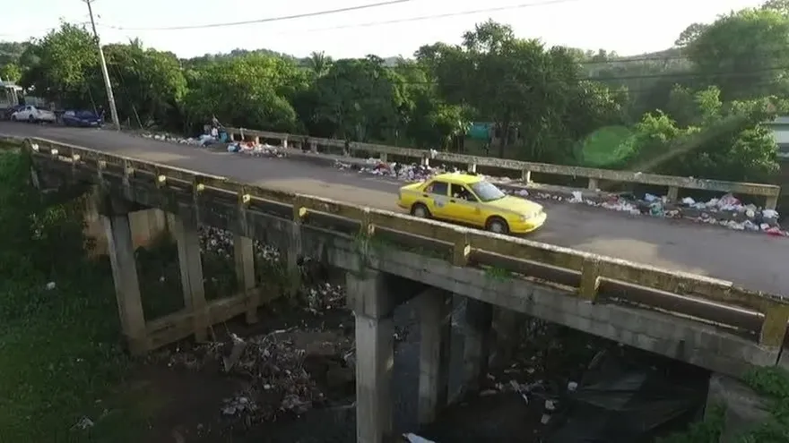 Basura inunda varios sectores en San Miguelito