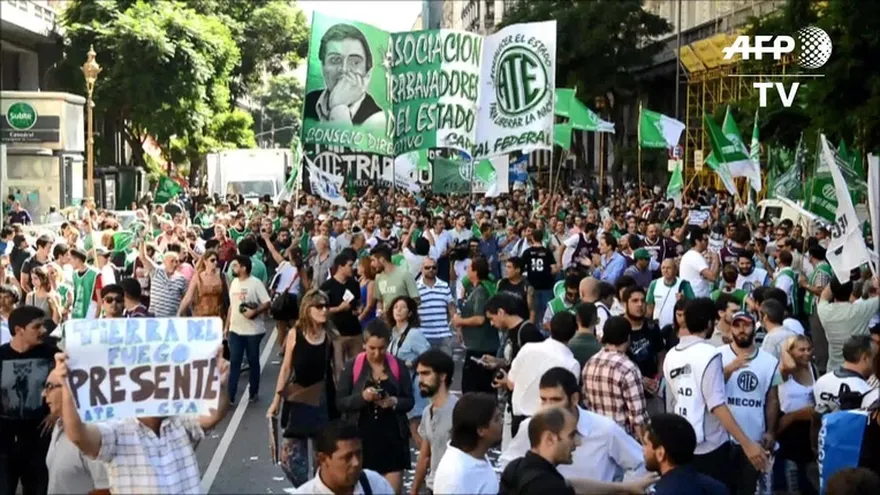 Estallan protestas gremiales en Argentina