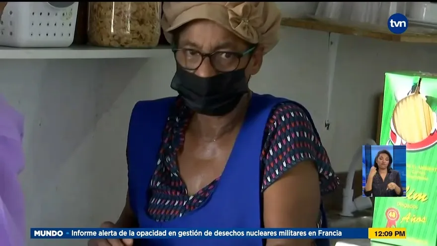 Historia de madres que celebran su día trabajando