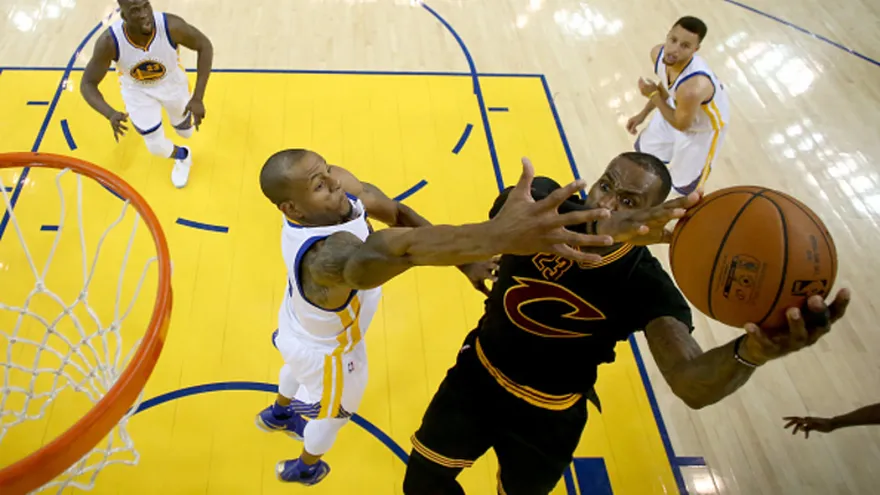 Actuación completa de LeBron James "Final 2016"