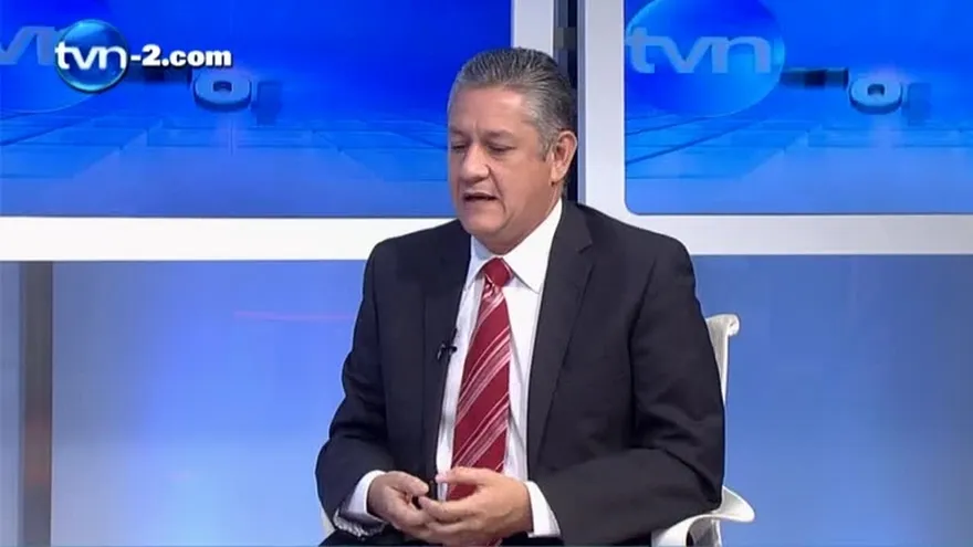 Con el PRD se verán temas de Estado: Quirós