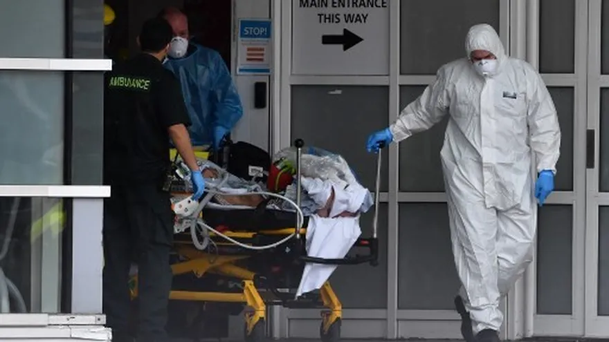 Reino Unido registra 888 nuevas muertes por coronavirus y balance total llega a 15,464