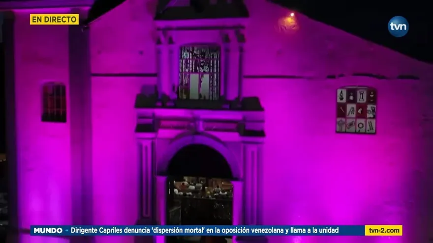 Decenas de acuden a visitar al Cristo Negro de Portobelo