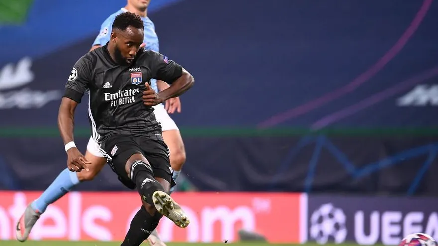 c37da227bfedf627a5eaee9d8b739af716f45163w