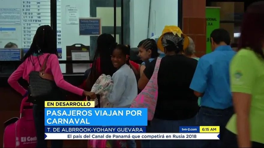 Viajeros salen desde la terminal de Albrook por carnaval