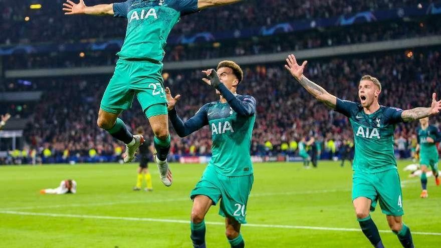 Las finales de Champions y Europa League disparan precios en Madrid y Bakú