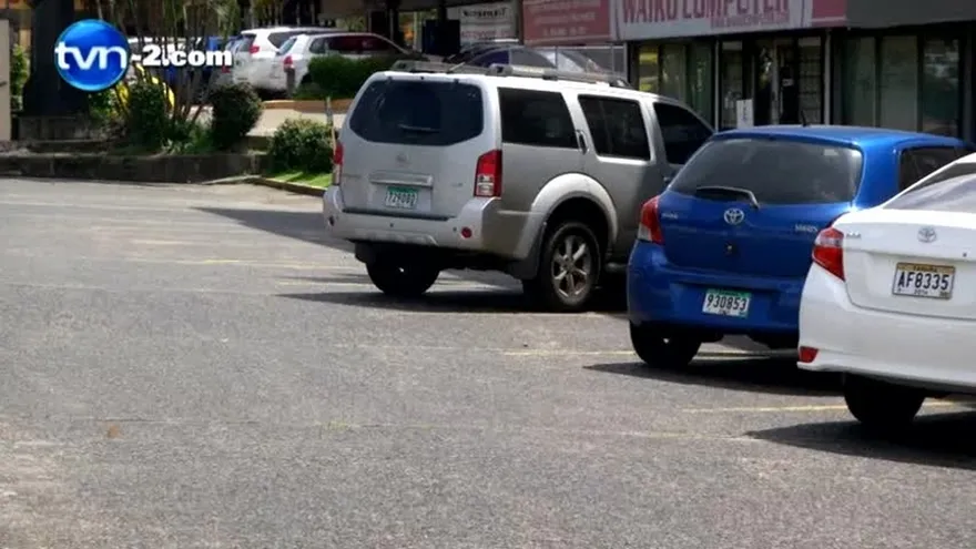 Alcaldía suspende contrato de estacionamientos soterrados